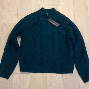 Banana Republic merino wool blend sweater, green. Sz XS